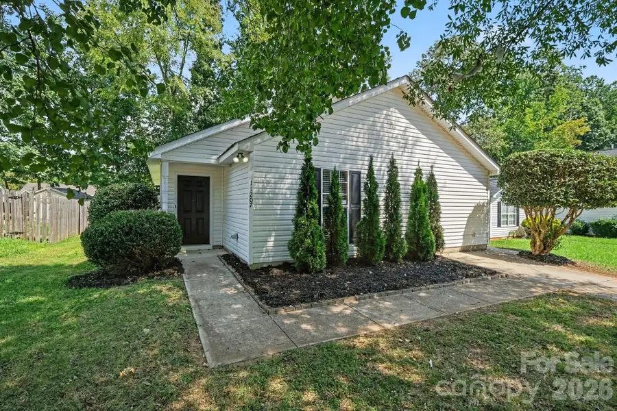 11207 Gold Pan Road, Charlotte, NC 28215 - #2