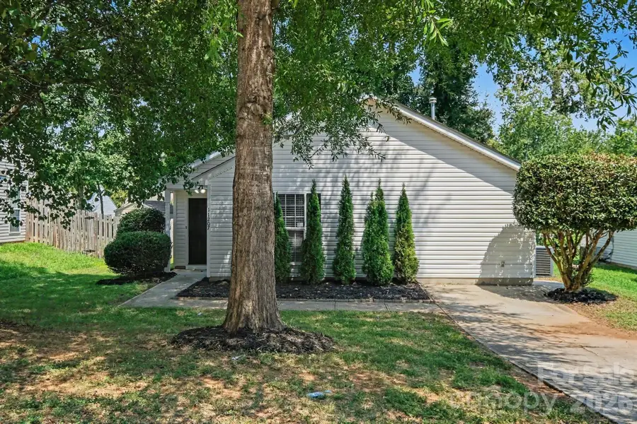 11207 Gold Pan Road, Charlotte, NC 28215 - #3