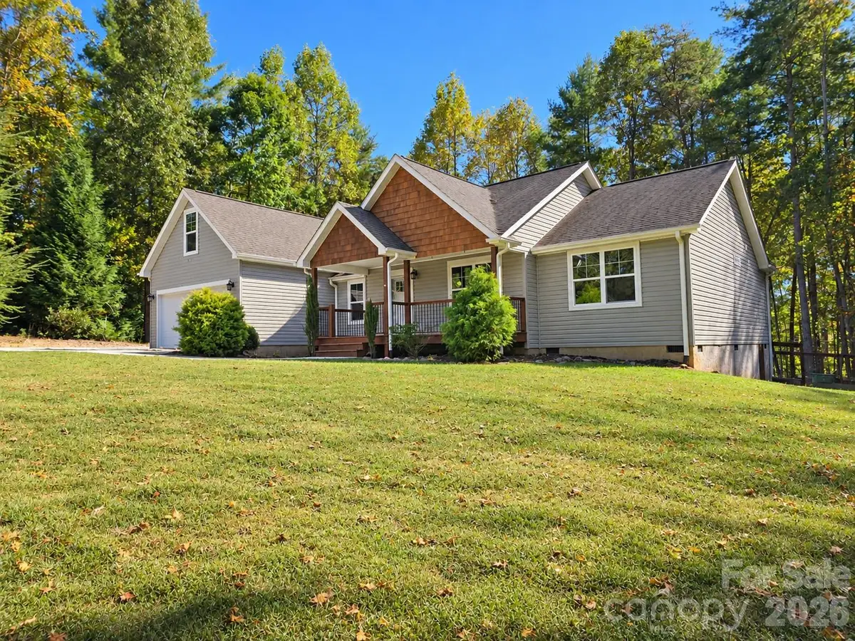 15 Tiki Way, Candler, NC 28715 - #1