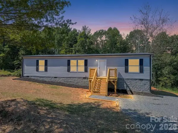 4277 Chinquapin Circle, Lenoir, NC 28645