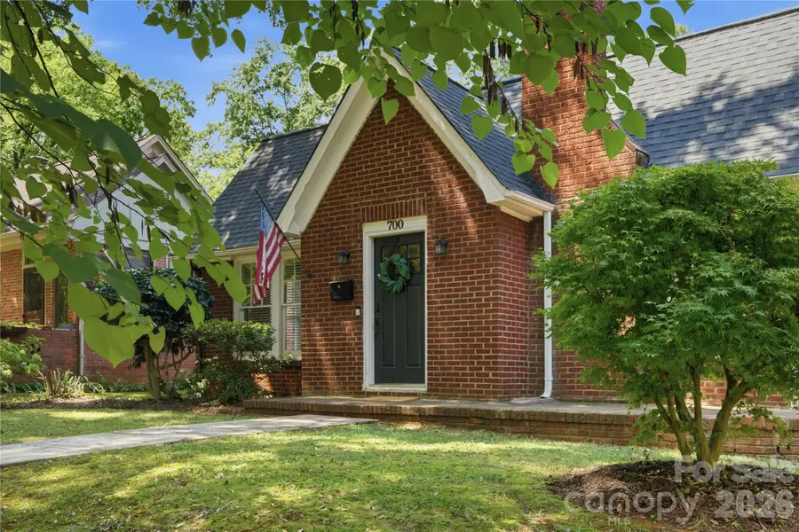700 Woodruff Place, Charlotte, NC 28208 - #2