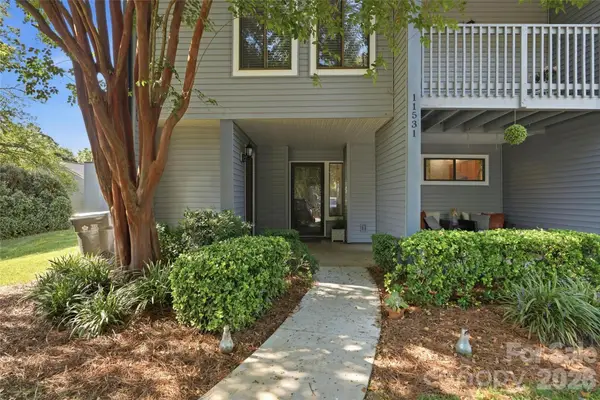 11531 Turn Stone Court, Charlotte, NC 28226
