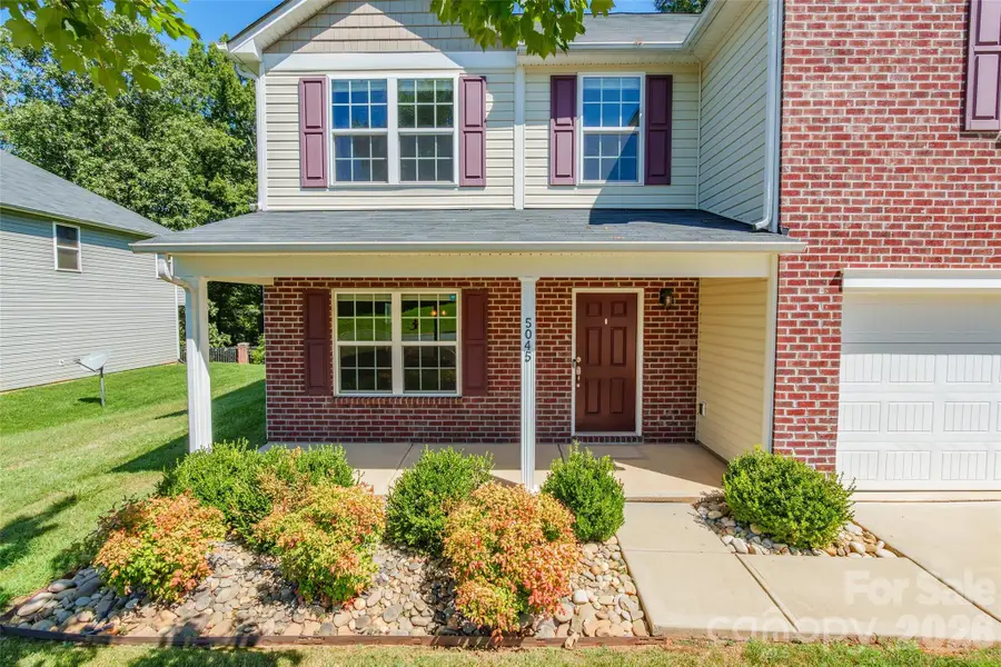 5045 Ashley Place Drive, Bessemer City, NC 28016 - #2