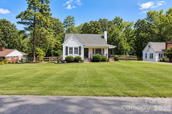 370 Belvedere Drive Nw, Concord, NC 28027