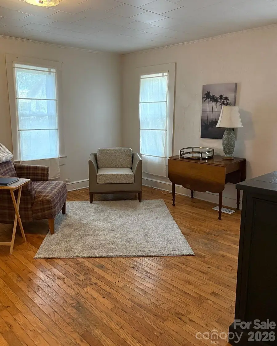 612 24th Street Sw, Hickory, NC 28602 - #3