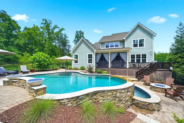 4219 Island Fox Lane, Denver, NC 28037