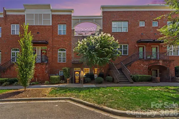 214 Harbour Place Drive, Davidson, NC 28036