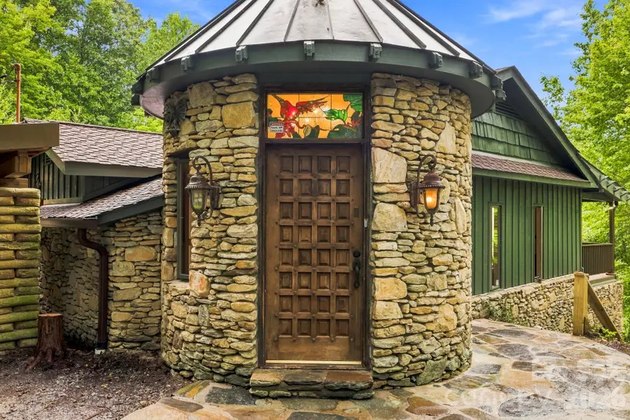 284 Indian Cave Park Road, Hendersonville, NC 28739 - #2