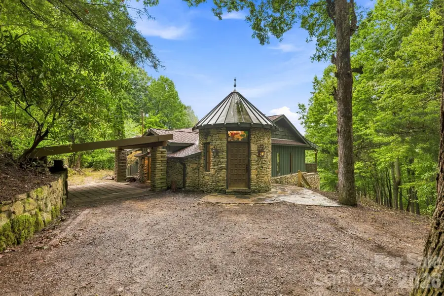 284 Indian Cave Park Road, Hendersonville, NC 28739 - #3