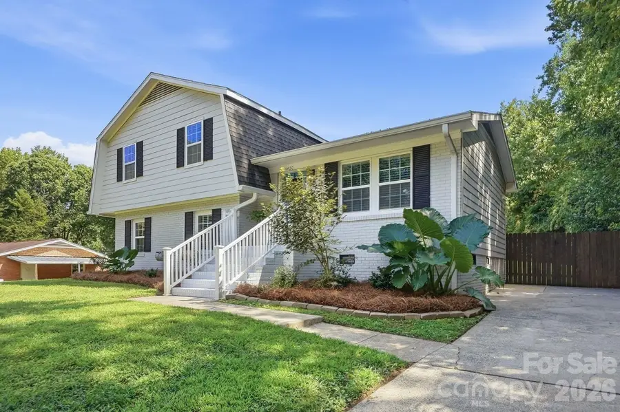 4400 Strangford Avenue, Charlotte, NC 28215 - #3