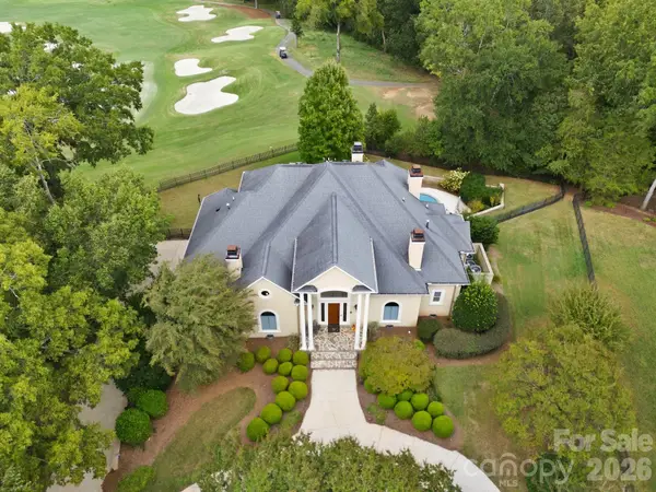 6719 Seton House Lane, Charlotte, NC 28277
