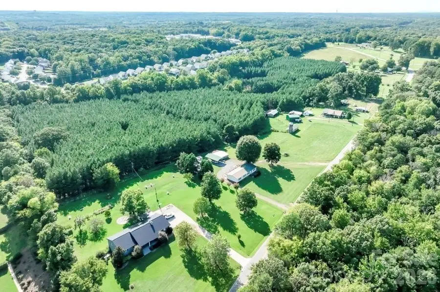 3322 Morehead Road, Charlotte, NC 28262 - #2