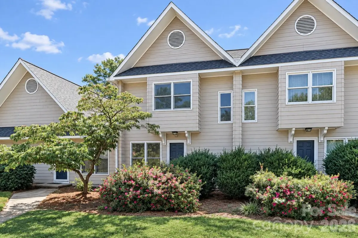 205 S Academy Street, Mooresville, NC 28115 - #1
