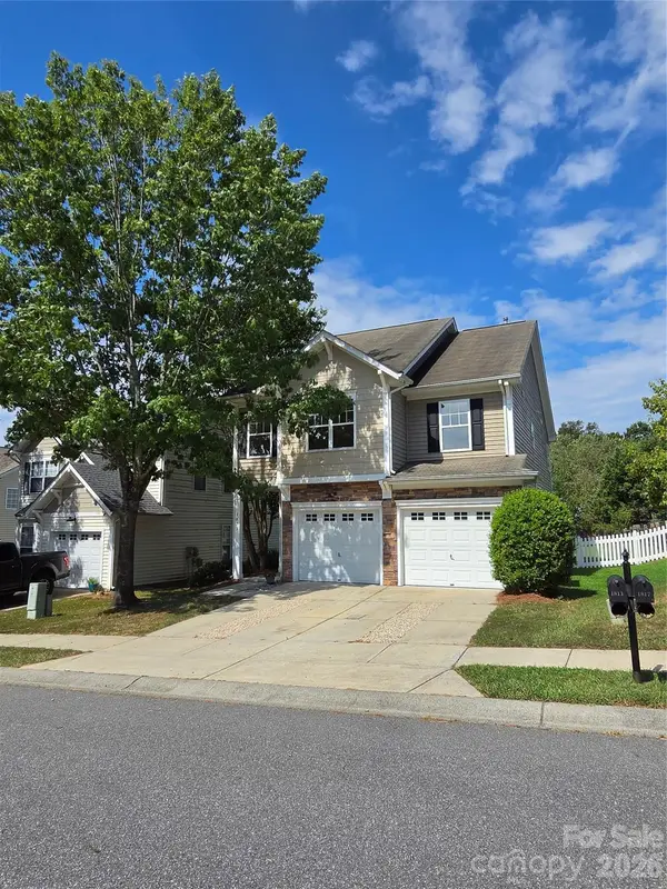 1813 Crabapple Tree Lane, Charlotte, NC 28214