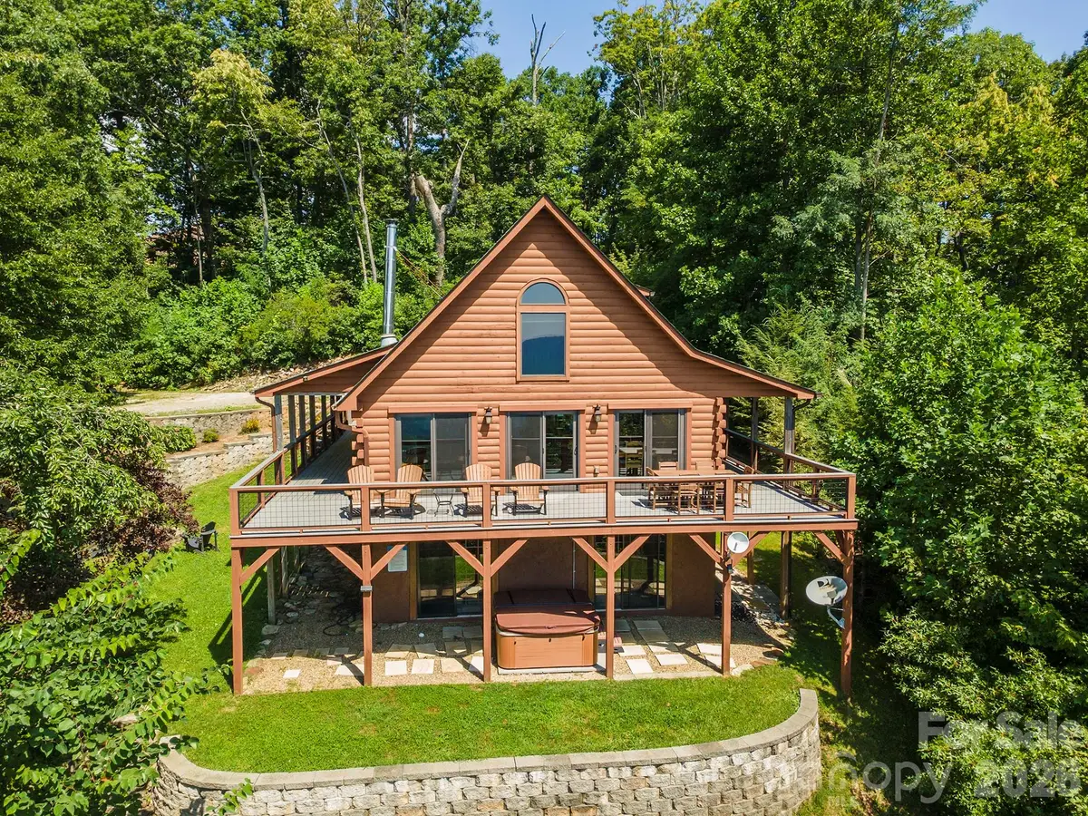 1242 Gateway Parkway, Old Fort, NC 28762 - #1