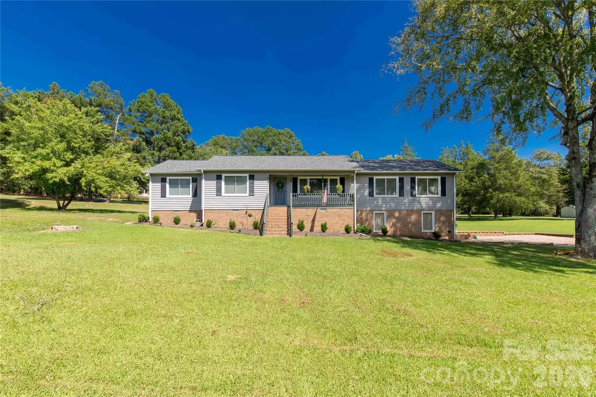 1009 Hollow Road, Chester, SC 29706 - #1