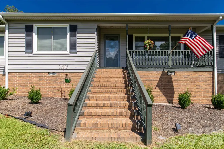 1009 Hollow Road, Chester, SC 29706 - #2