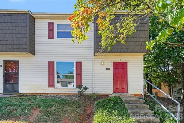 7964 Shady Oak Trail #212, Charlotte, NC 28210