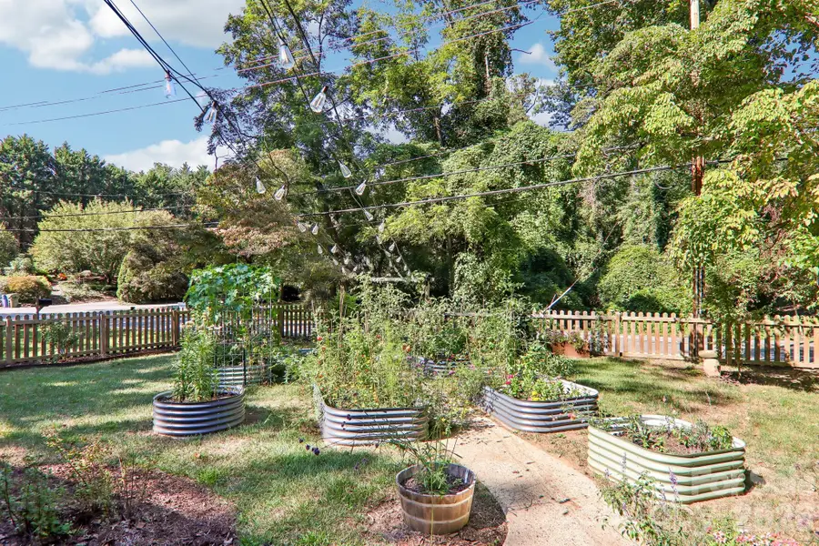 333 Kenilworth Road, Asheville, NC 28805 - #3