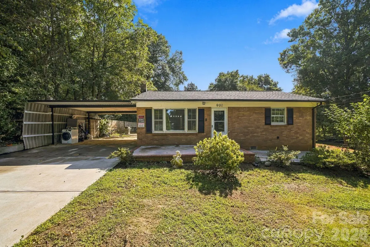 901 Furman Street, Dallas, NC 28034 - #1