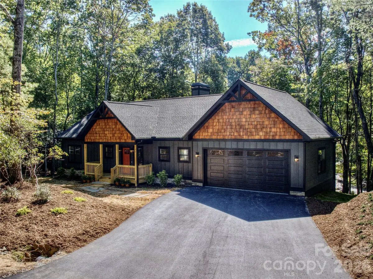 32 Ossarooga Court, Brevard, NC 28712 - #1