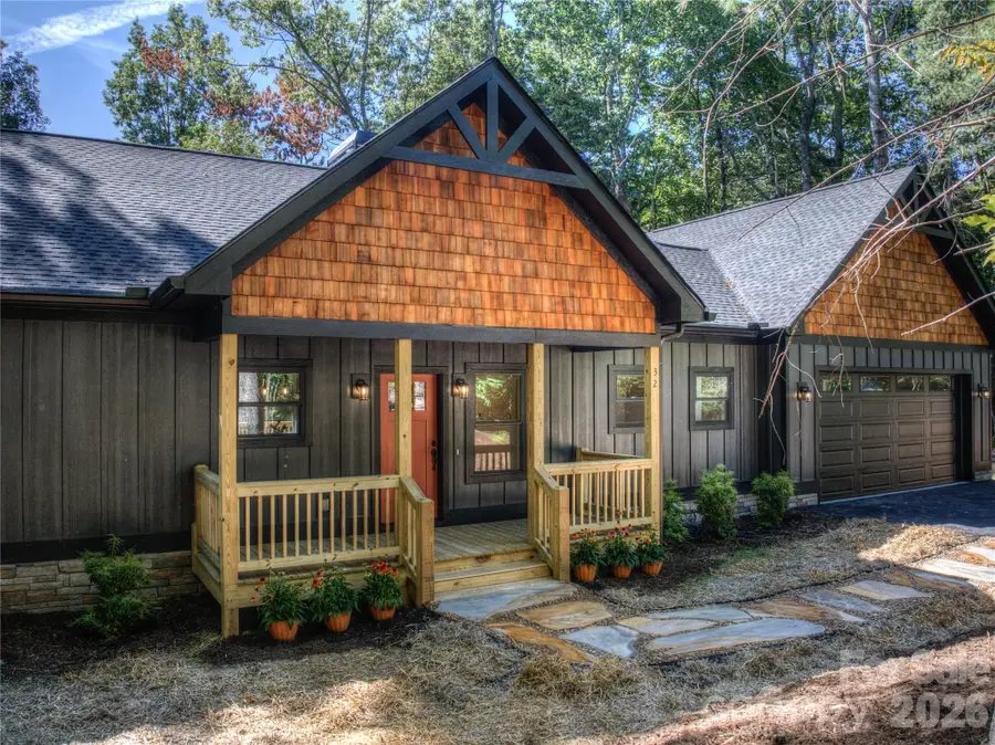 32 Ossarooga Court, Brevard, NC 28712 - #3