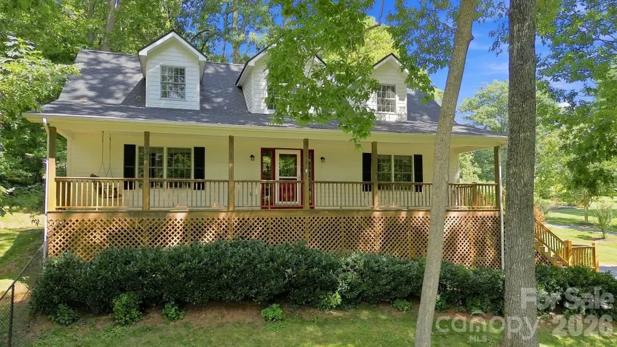 95 Holly Ridge Road, Waynesville, NC 28786 - #2