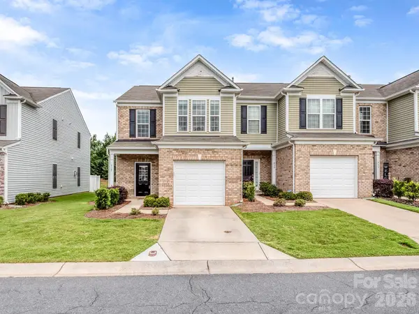 915 Wicawa Road, Fort Mill, SC 29708