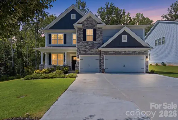 166 Aviendha Lane, Troutman, NC 28166