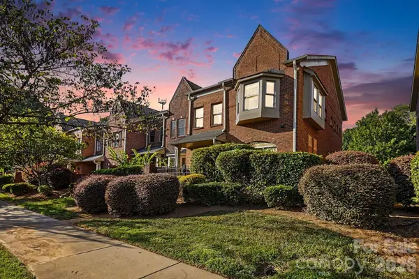 4670 Dabney Vigor Drive, Charlotte, NC 28209