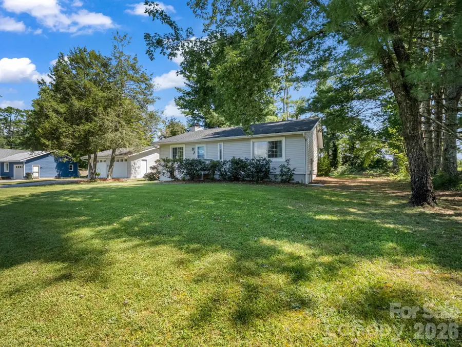3 Apple Blossom Lane, Hendersonville, NC 28792 - #2