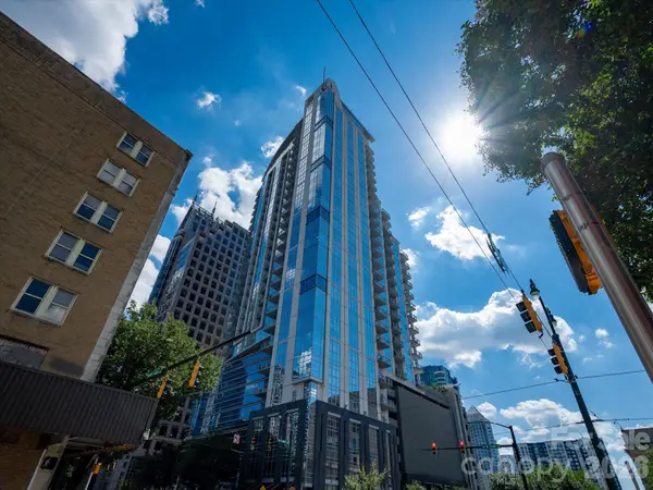 333 W Trade Street #2005, Charlotte, NC 28202