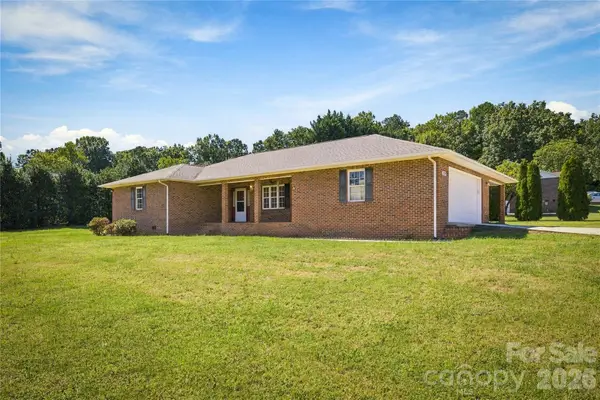 1229 Birch Drive, Morganton, NC 28655