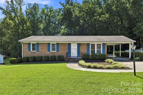 628 Sedgefield Street Sw, Concord, NC 28025