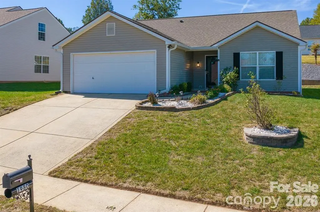 1980 8th Street Lane Se, Hickory, NC 28602 - #1