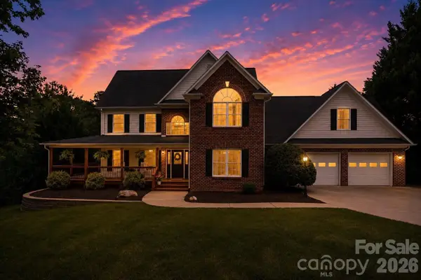 4616 20th Street Place Ne, Hickory, NC 28601