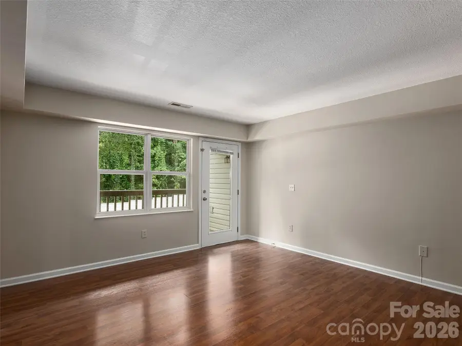 507 Carlyle Way, Asheville, NC 28803 - #3