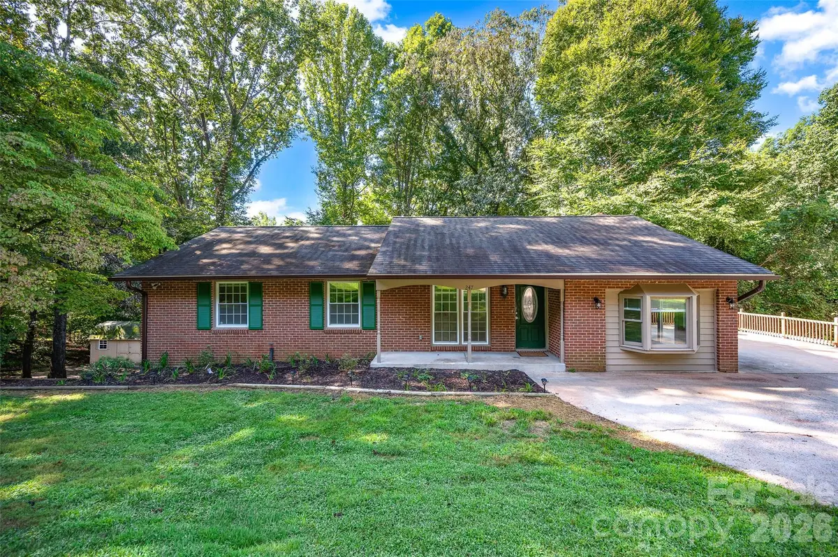 247 Spring Shore Road, Statesville, NC 28677 - #1