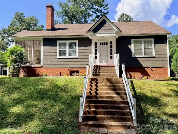 130 School Drive, Spartanburg, SC 29301