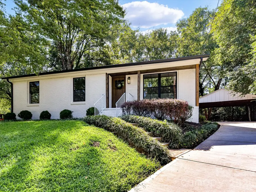 6711 Raven Place, Charlotte, NC 28210 - #2