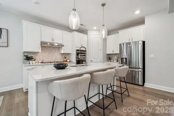 207 Holsworthy Drive, Mooresville, NC 28115