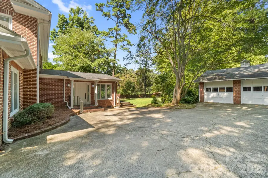 413 S Elm Street, Marshville, NC 28103 - #2