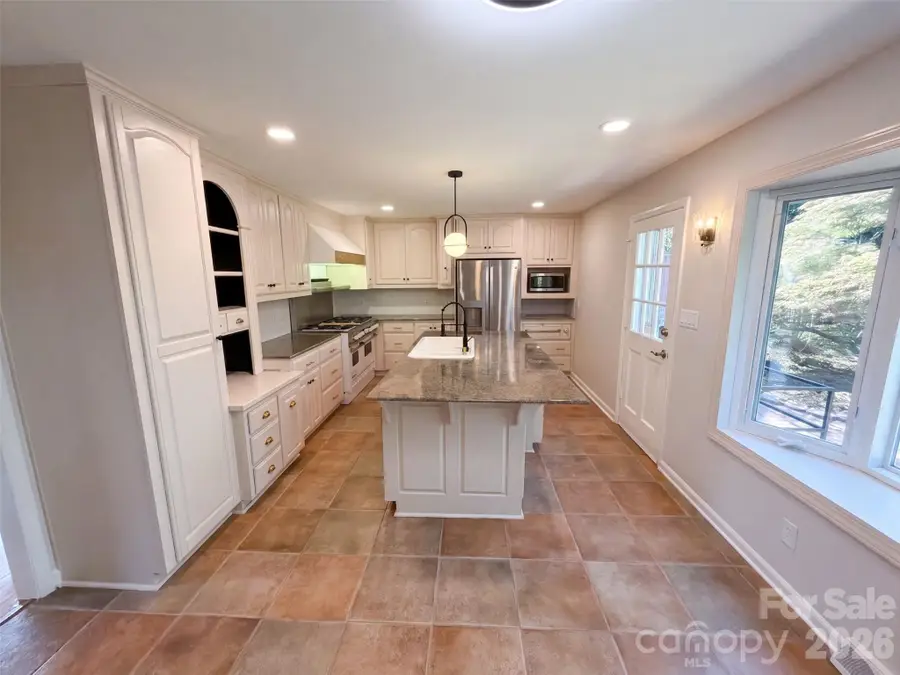 1030 Mclaughlin Drive, Charlotte, NC 28212 - #2