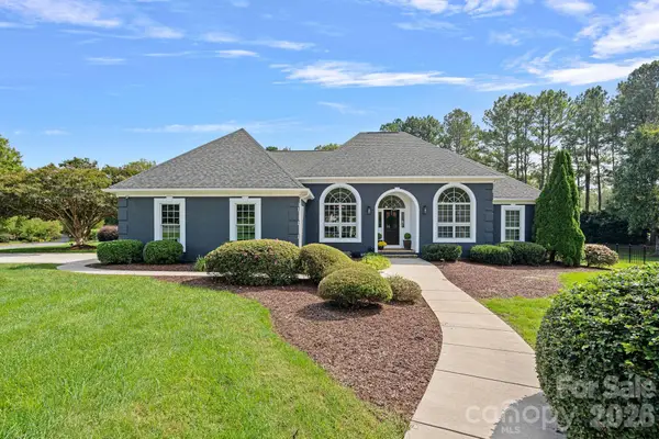18806 Boundary Oaks Court, Davidson, NC 28036