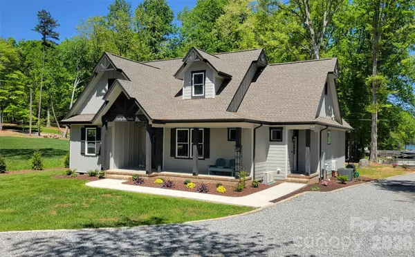 8320 Drena Drive, Sherrills Ford, NC 28673