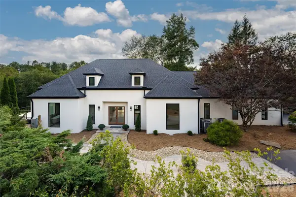 5 Meadow Ridge Drive, Asheville, NC 28804
