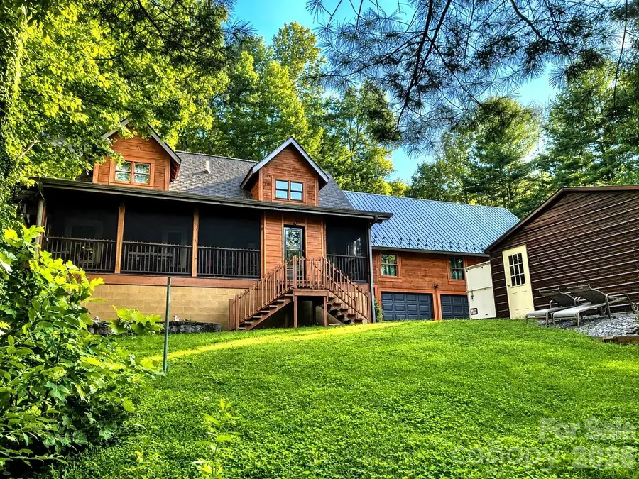 153 Montgomery Place Lane, Zirconia, NC 28790 - #2