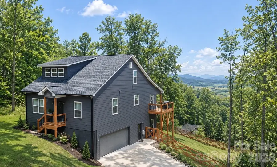71 View Ridge Parkway, Leicester, NC 28748 - #2
