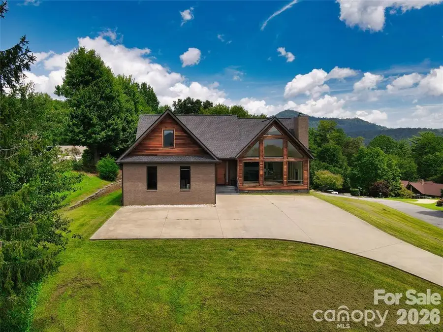 8 Nottingham Drive, Candler, NC 28715 - #2