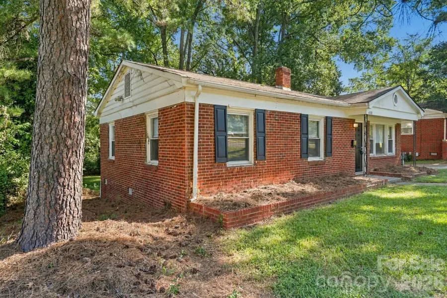 4400 Welling Avenue, Charlotte, NC 28208 - #3